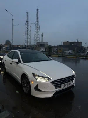 سوناتا هايبرد فول مواصفات2023