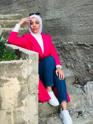 ديما عزالدين ابو حديد 