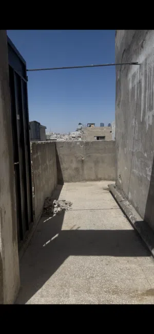 للإيجار طابق كامل 264 م2 في صناعية البيادر – يتوفر إذن إشغال – مناسب للشركات والمشاغل For Lease