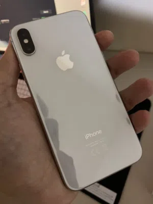 Apple iPhone X 64 GB in Al Karak
