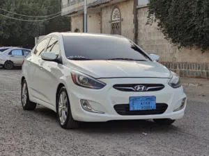 هيونداي أكسنت 2014 امريكي فل كامل نظيف جدا مضمون مكينة اسبيد مختم ممشى 68 الف ميل استخدام شخصي