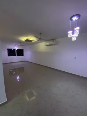111 m2 3 Bedrooms Apartments for Rent in Muscat Al Maabilah