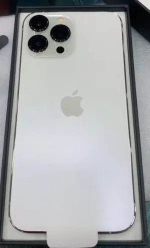 Apple iPhone 13 Pro Max 256 GB in Kuwait City