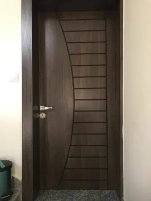 عروووض على أبواب الخشب