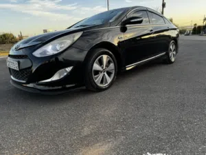 هيونداي سوناتا  موديل 2012