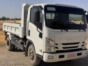 Used Isuzu Other in Al Dhahirah