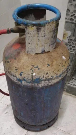 Cylinder gas Al-Sadiq large size اسطوانه غاز الصادق حجم كبير للبيع