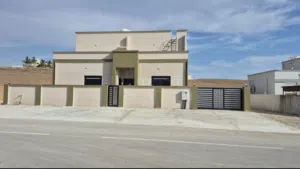 200 m2 4 Bedrooms Townhouse for Sale in Dhofar Taqah