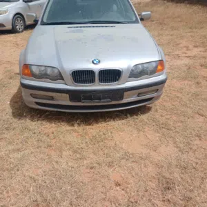 للبيعBMW 325