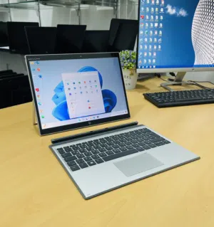 HP Elite x2 G4 i5 -8th Gen Ram 8GB SSD 255GB 2 in 1 Touch Screen Tablet +Laptop