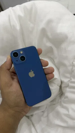 ايفون 13 ميني للبيع