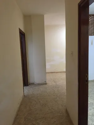 ‏٣ غرف نوم ‏.‏ حمّامين ‏.‏ 135 م٢‏2