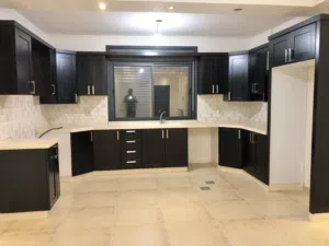 165 m2 3 Bedrooms Apartments for Sale in Ramallah and Al-Bireh Ein Munjid