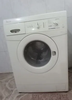 غسالة ملابس ماركة: Servis
