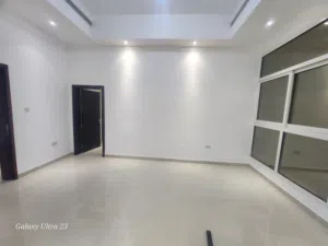 شقه غرفه وصاله مدخل خاص اول ساكن