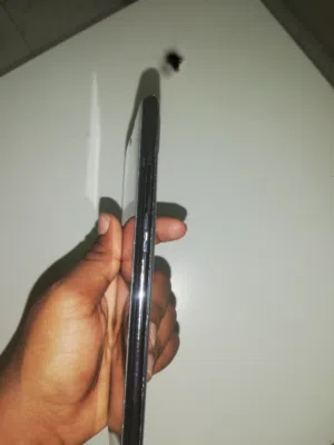 هواوي Y9 الجهاز نظيف جدا