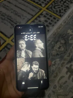 لجهاز نضيف وما بيه اي شي