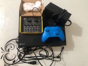 Xbox One بحالة نضيف