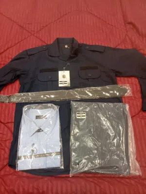 بدلة مقاس xxLمعه سورية وقروطه اجديدة رقمه 2اكس ال نفس متع مدارية الأمن اجديد معه قروطه وسورية زرقا