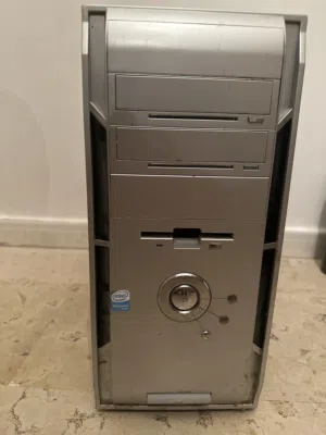 Intel Pentium 4 للبيع – Case نظيف