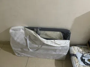 سرير شيكو  كرسي هزاز  كرسي سياره  بحاله ممتازه  استخدام 7 شهور بحالة الجديد