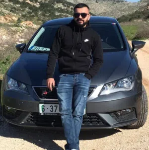 احمد عاطف ابو الرب 