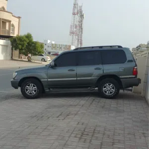 ابو احمد 