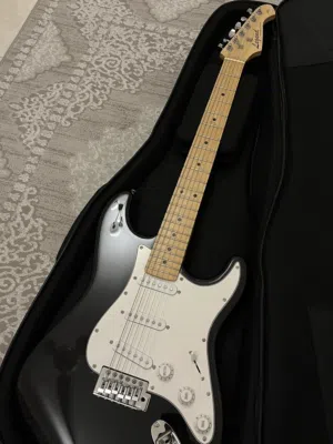 Aria Pro II legend Stratocaster