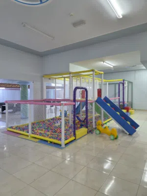 للبيع متاهه داخليه .