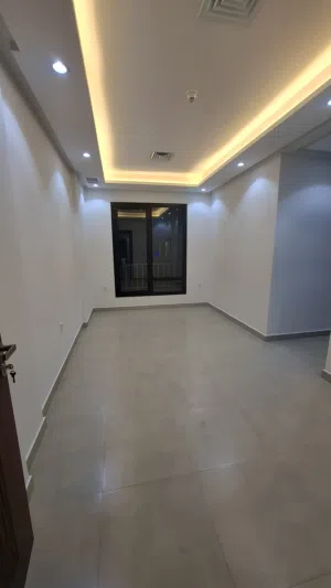 120 m2 2 Bedrooms Apartments for Rent in Hawally Salmiya