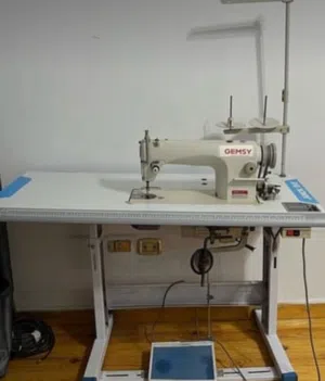 ماكينة خياطة نوع جيمسي
