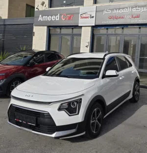 kia-niro-hybrid-2022