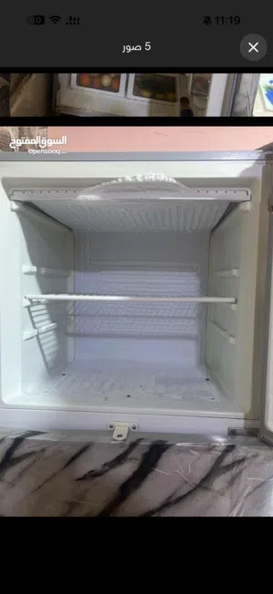 ثلاجه نضيفه وجديده 16قدم