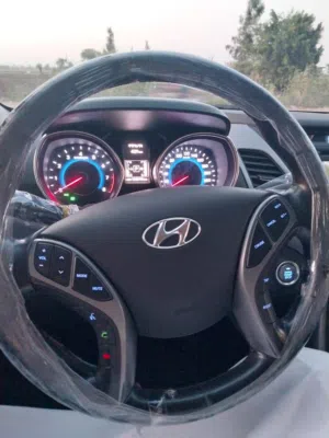 هيونداي افنتي بصمه كامله عداد 118الف