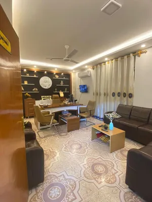 250 m2 5 Bedrooms Townhouse for Sale in Basra Dur Al-Naft