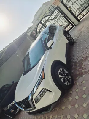 نيسان روج 2023