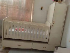 كاروك خشب تفصال صاج اصلي للبيع