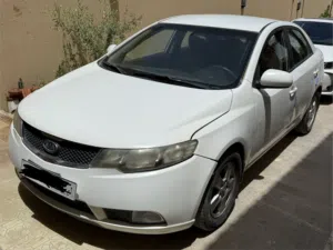 Used Kia Cerato in Tripoli