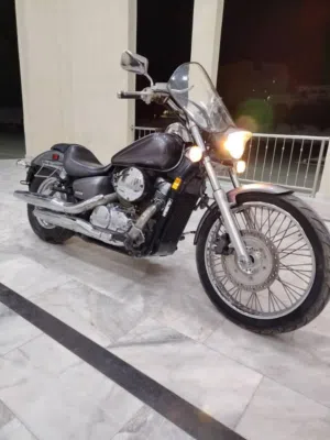 هوندا شادو 750cc