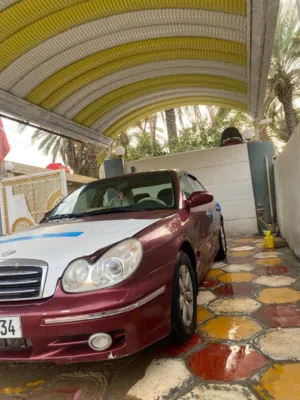 سوناتا موديل 2005 وارد أمريكي حجم المحرك 2000 ادامه كامله كير مكينه حداديه تبريد ثلج