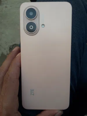 جهاز Zt e35 ليبينا الاصلى  جهاز مثالى بقدرات فائقة وتميز رام4. 64 قيقا عيب لا ولاخدش