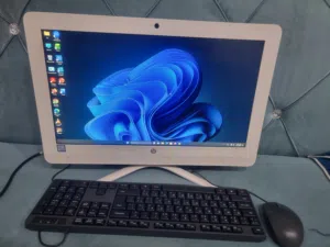 كمبيوتر hp للبيع مع كيبرود وماوس جديد مع الشاحن الاصلي HP computer for sale with a new .keyboard and