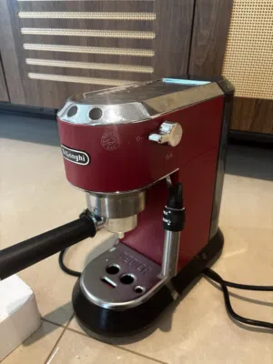 Delonghi Coffee espresso machine