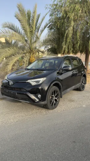Rav 4 2018 full option  راف فور 2018 فول اوبشن