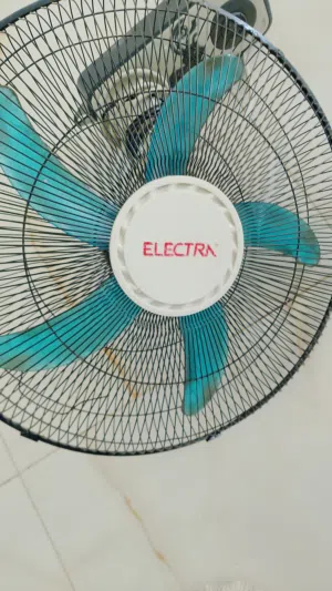 مروحة بحالة ممتازة