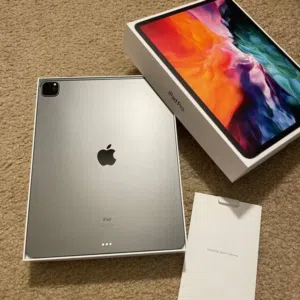 Apple iPad Pro 128 GB in Muscat