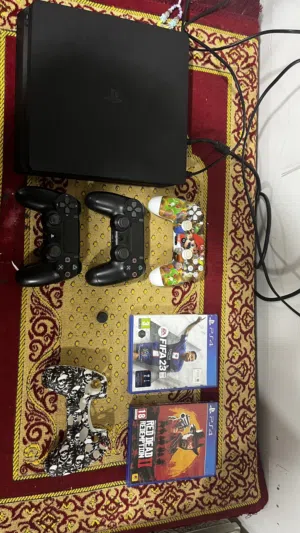 بلايستيشن 4  slim مستعمل