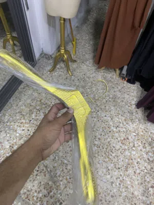 لعابه ملابس  ومنكانات وتعاليك
