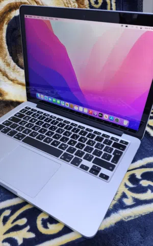 Apple MacBook Pro A1502 i5 2.7Ghz 8gb ram 256gb ssd retina display iris graphics Orignal charger
