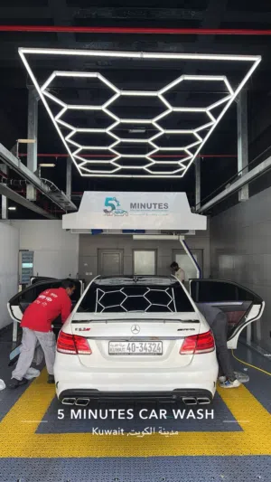 مرسيدس E300 محول E63
